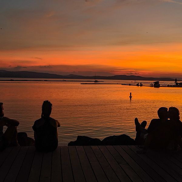 Photo of a sunset on Lake Champlain from the Burlington Waterfront Boardwalk.